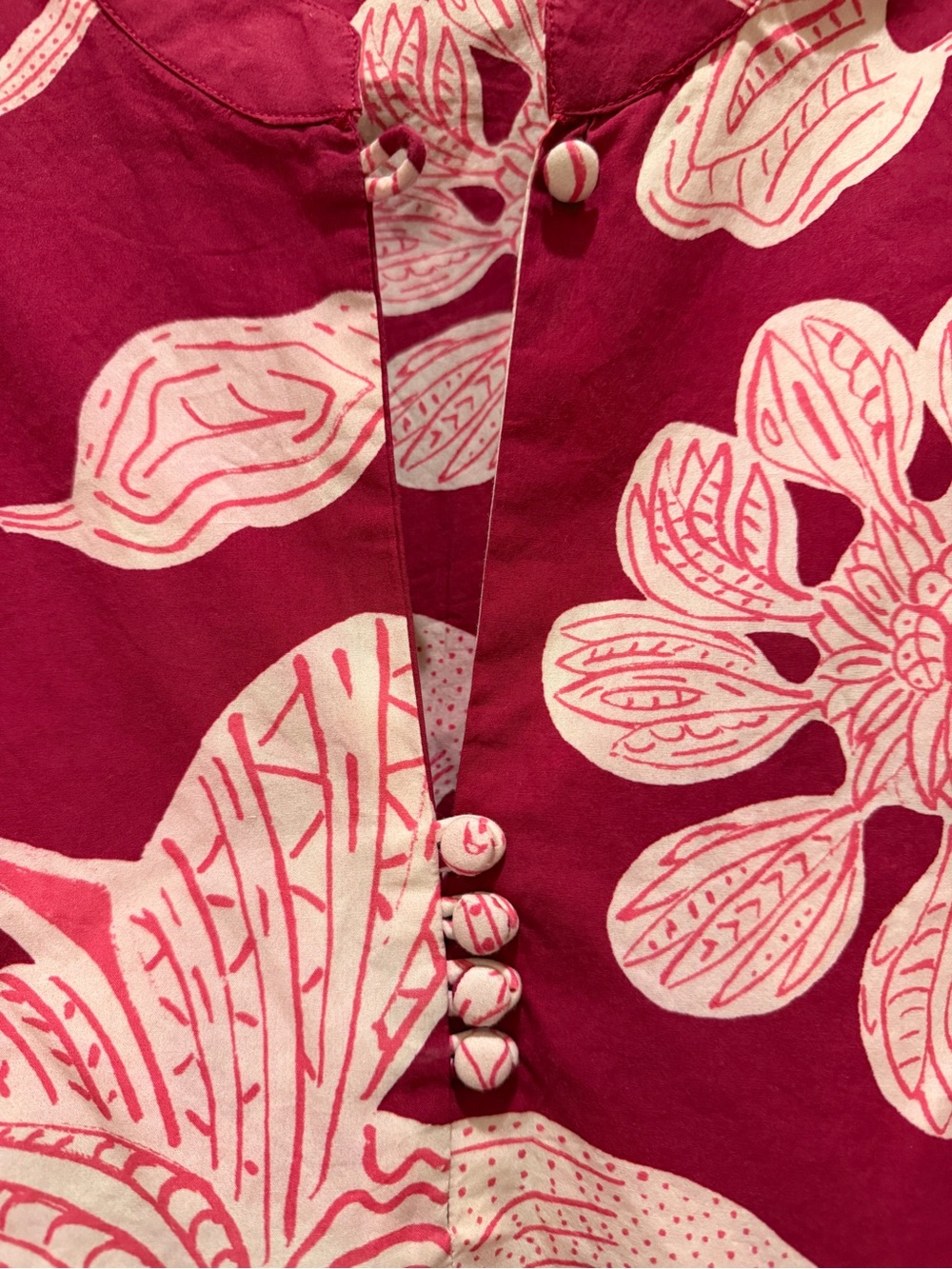 Oliphant balloon sleeve top! Fabulous! Size M! Perfect dressed up or down! - Picture 3 of 8